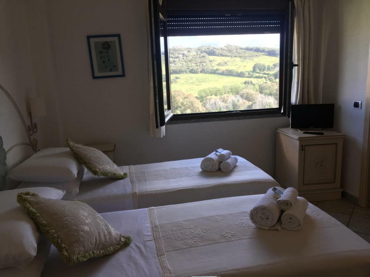 Hotel Sorgente Aglientu Luaran gambar