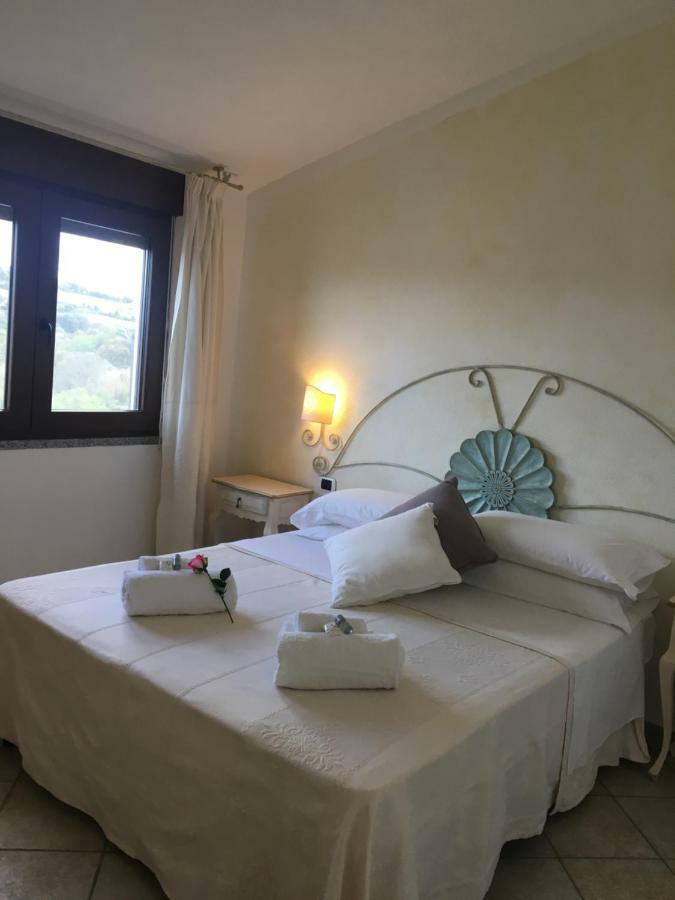 Hotel Sorgente Aglientu Luaran gambar